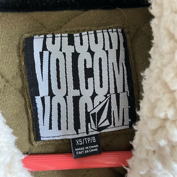 Volcom Bomber Jacket - Picture 5 of 5